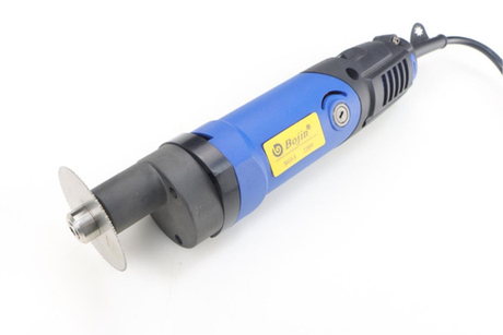 Gips-Schneider-Saw.jpg